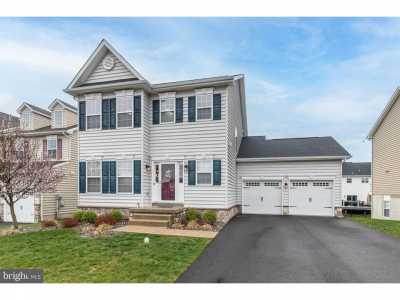Home For Sale in Pennsburg, Pennsylvania
