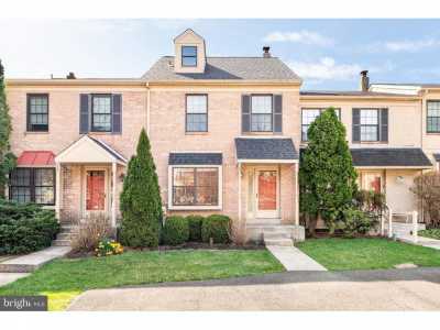 Home For Sale in Jeffersonville, Pennsylvania