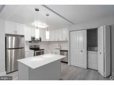 Home For Rent in Wyncote, Pennsylvania