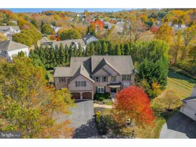 Home For Sale in Lafayette Hill, Pennsylvania