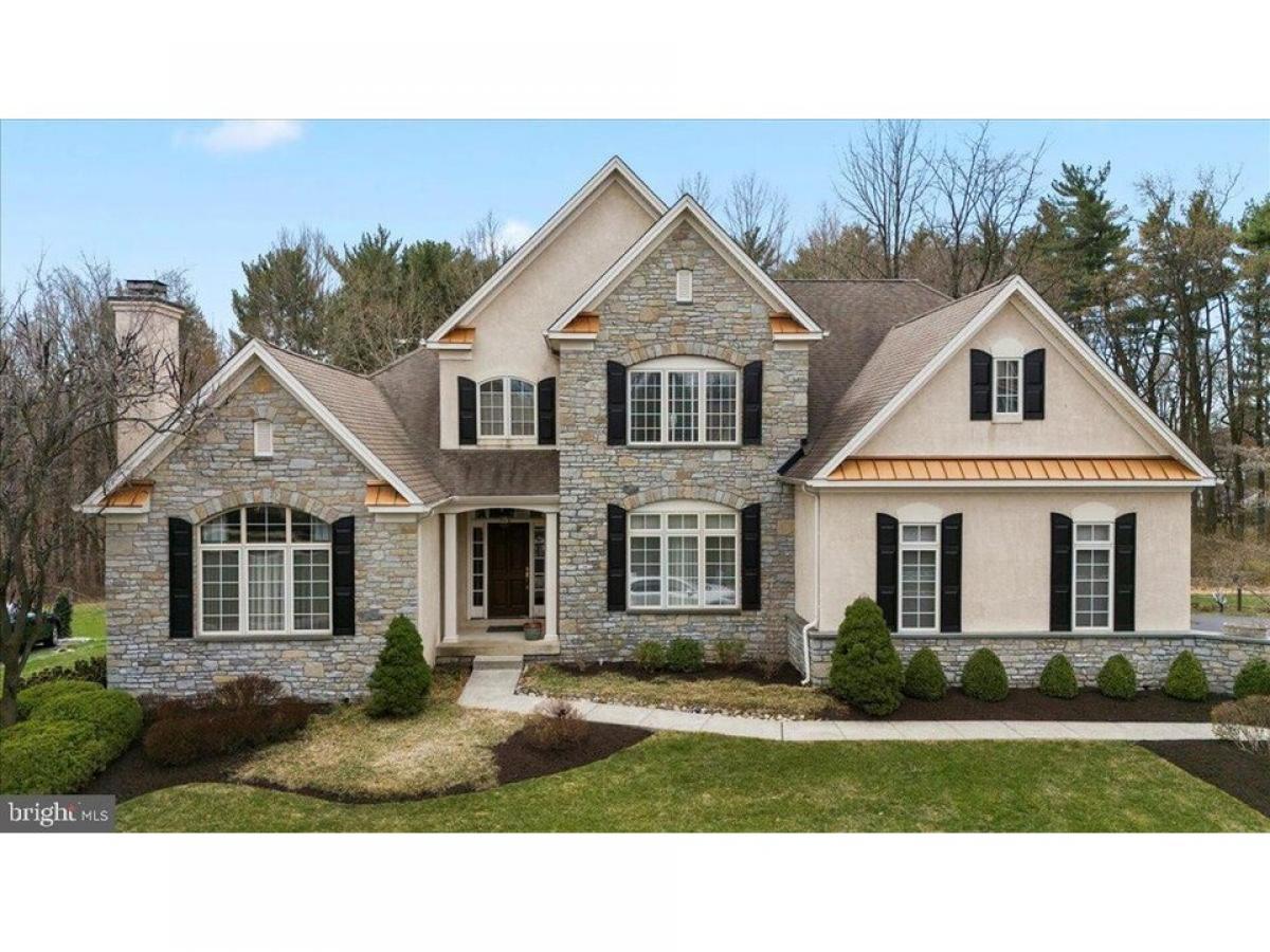 Picture of Home For Sale in Huntingdon Valley, Pennsylvania, United States