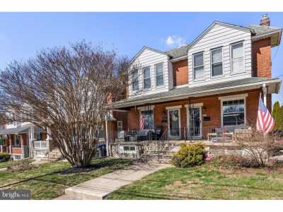 Home For Sale in Conshohocken, Pennsylvania