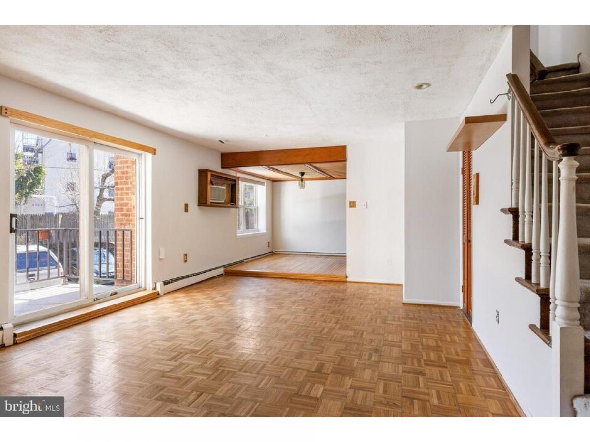 Picture of Home For Sale in Ardmore, Pennsylvania, United States