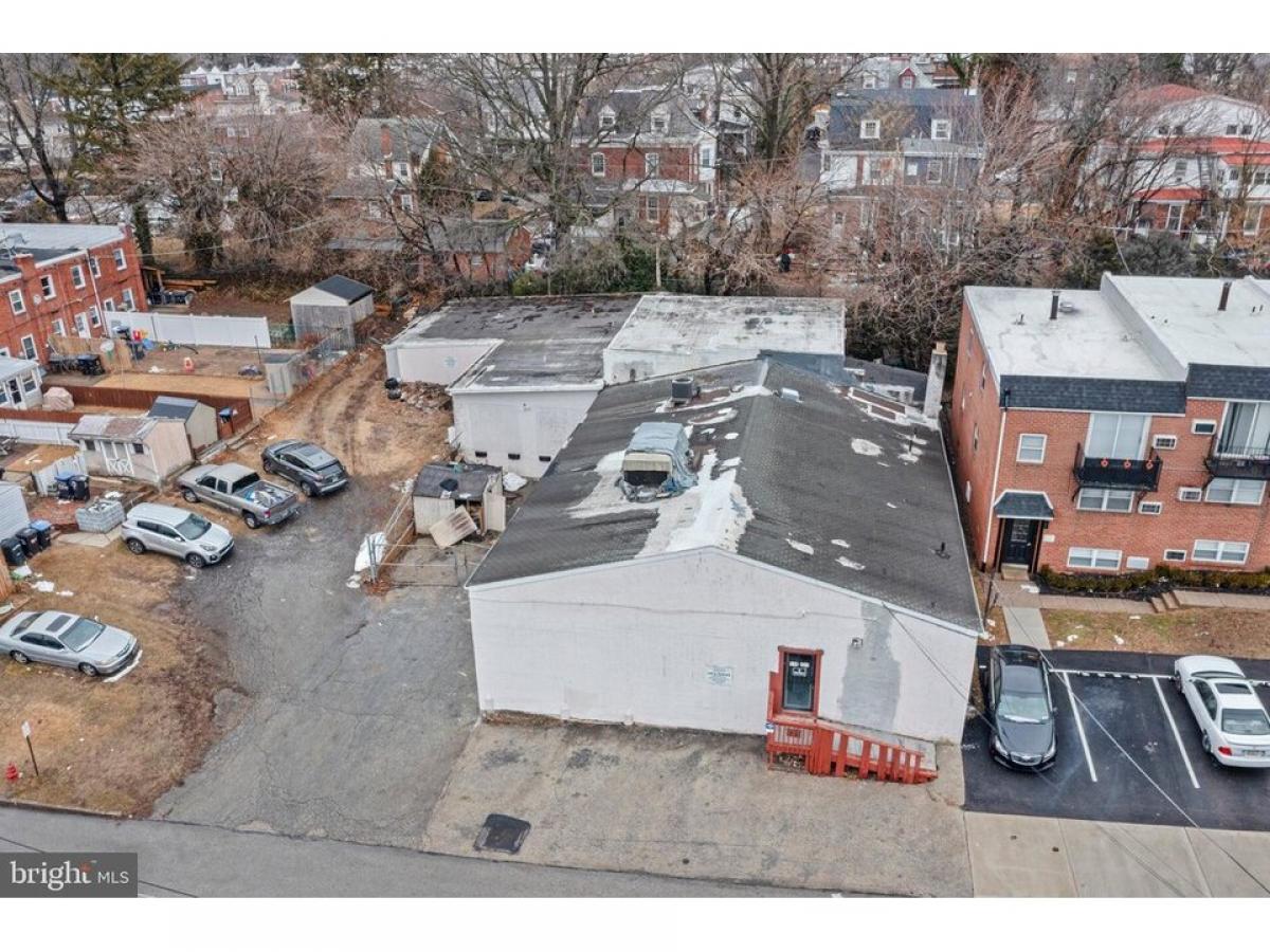 Picture of Home For Sale in Norristown, Pennsylvania, United States