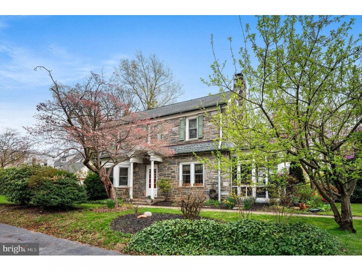 Picture of Home For Sale in Lansdowne, Pennsylvania, United States