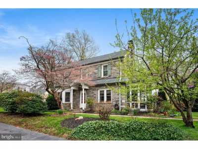 Home For Sale in Lansdowne, Pennsylvania