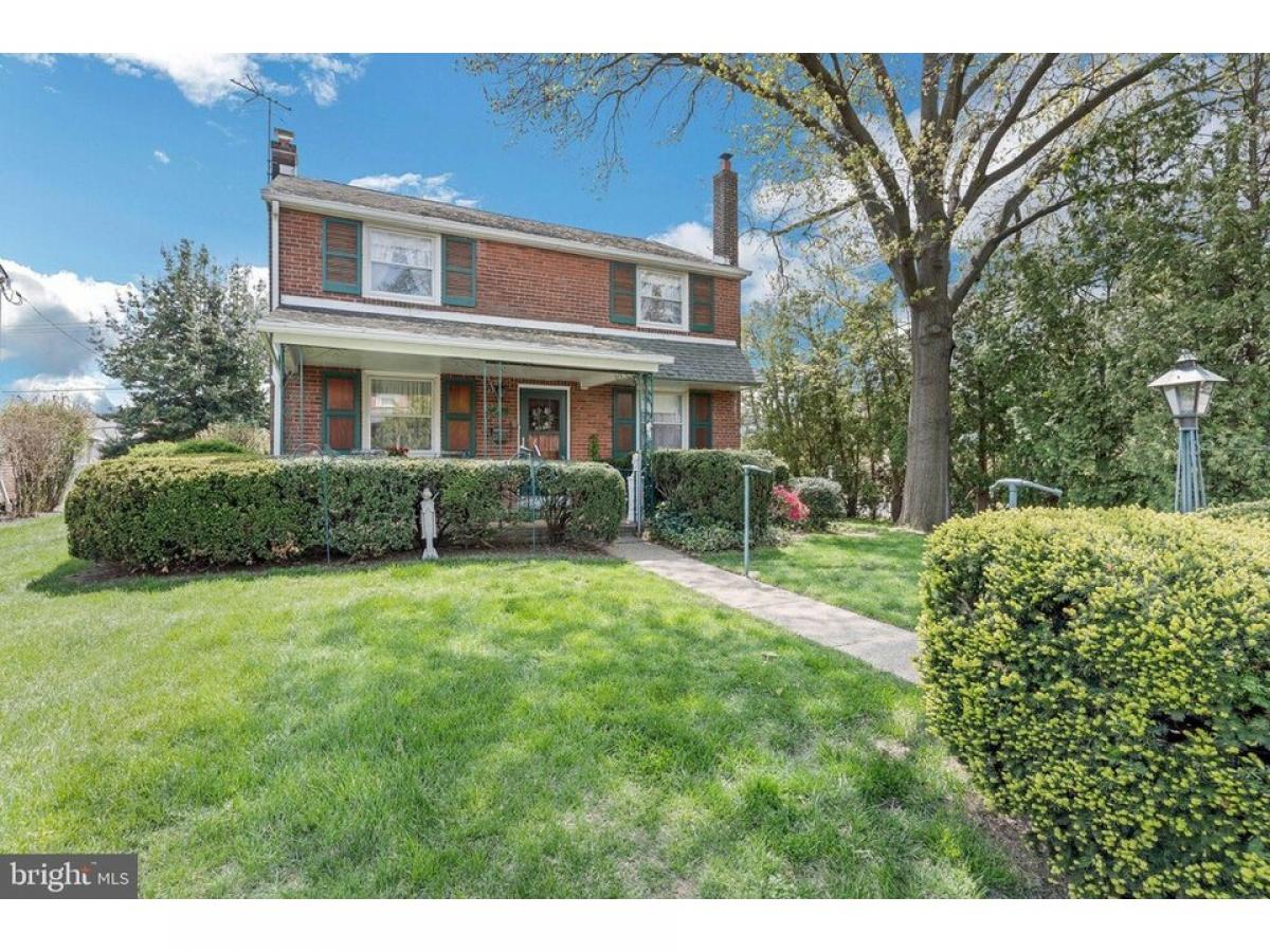 Picture of Home For Sale in Lansdowne, Pennsylvania, United States