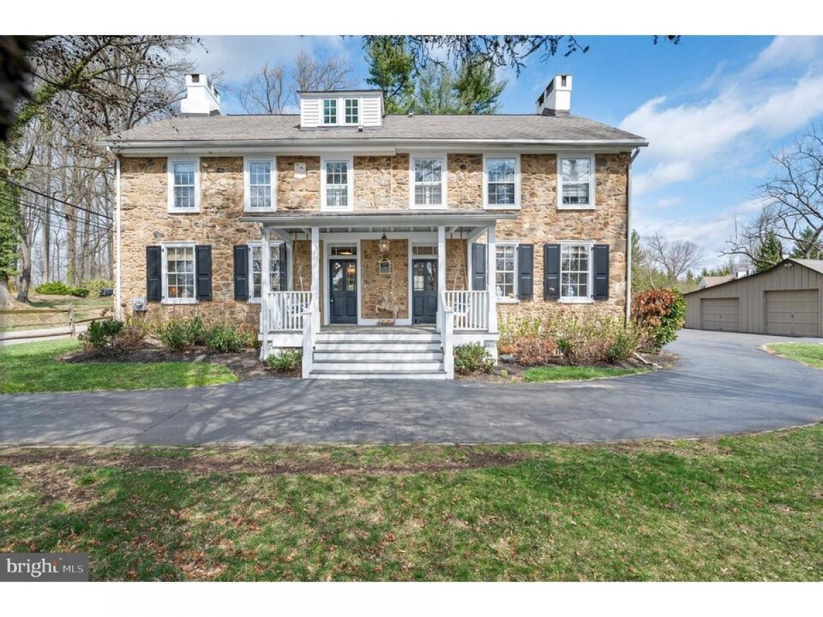 Picture of Home For Sale in Newtown Square, Pennsylvania, United States