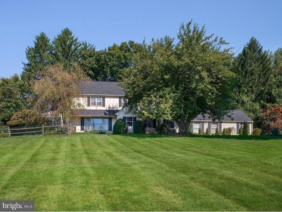 Picture of Home For Sale in Paoli, Pennsylvania, United States