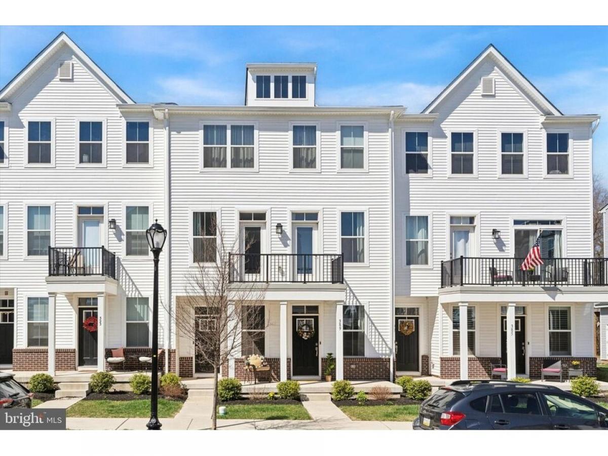 Picture of Home For Sale in Phoenixville, Pennsylvania, United States