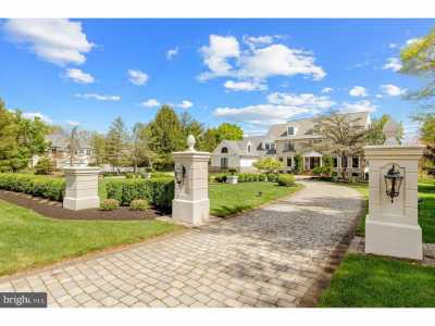 Home For Sale in Newtown, Pennsylvania