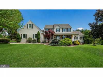 Home For Sale in Furlong, Pennsylvania