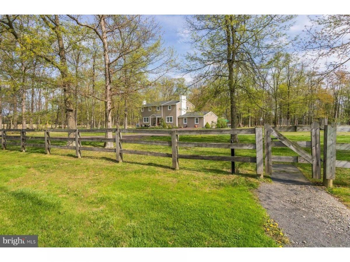 Picture of Farm For Sale in Pipersville, Pennsylvania, United States