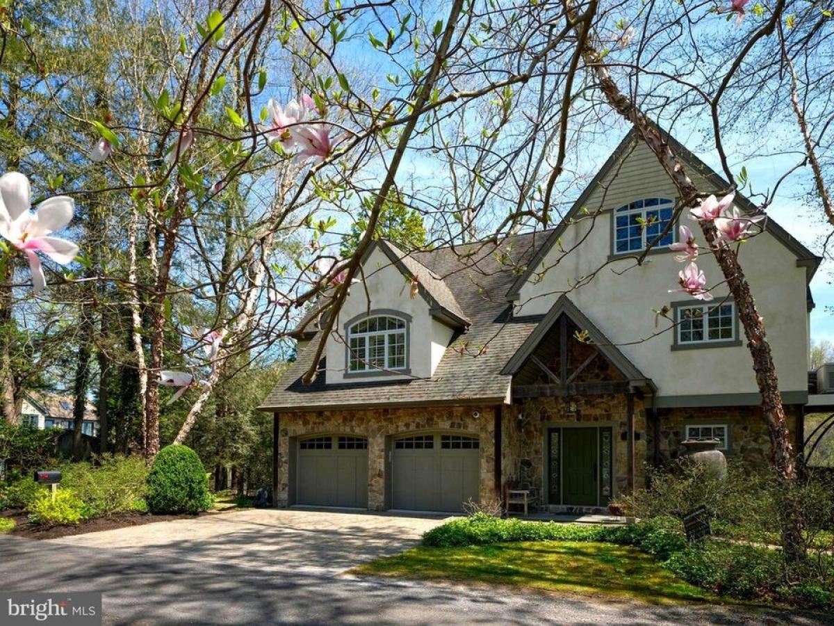 Picture of Home For Sale in Pipersville, Pennsylvania, United States