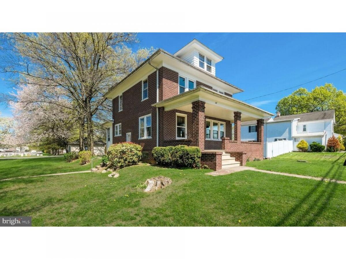 Picture of Home For Sale in Dublin, Pennsylvania, United States
