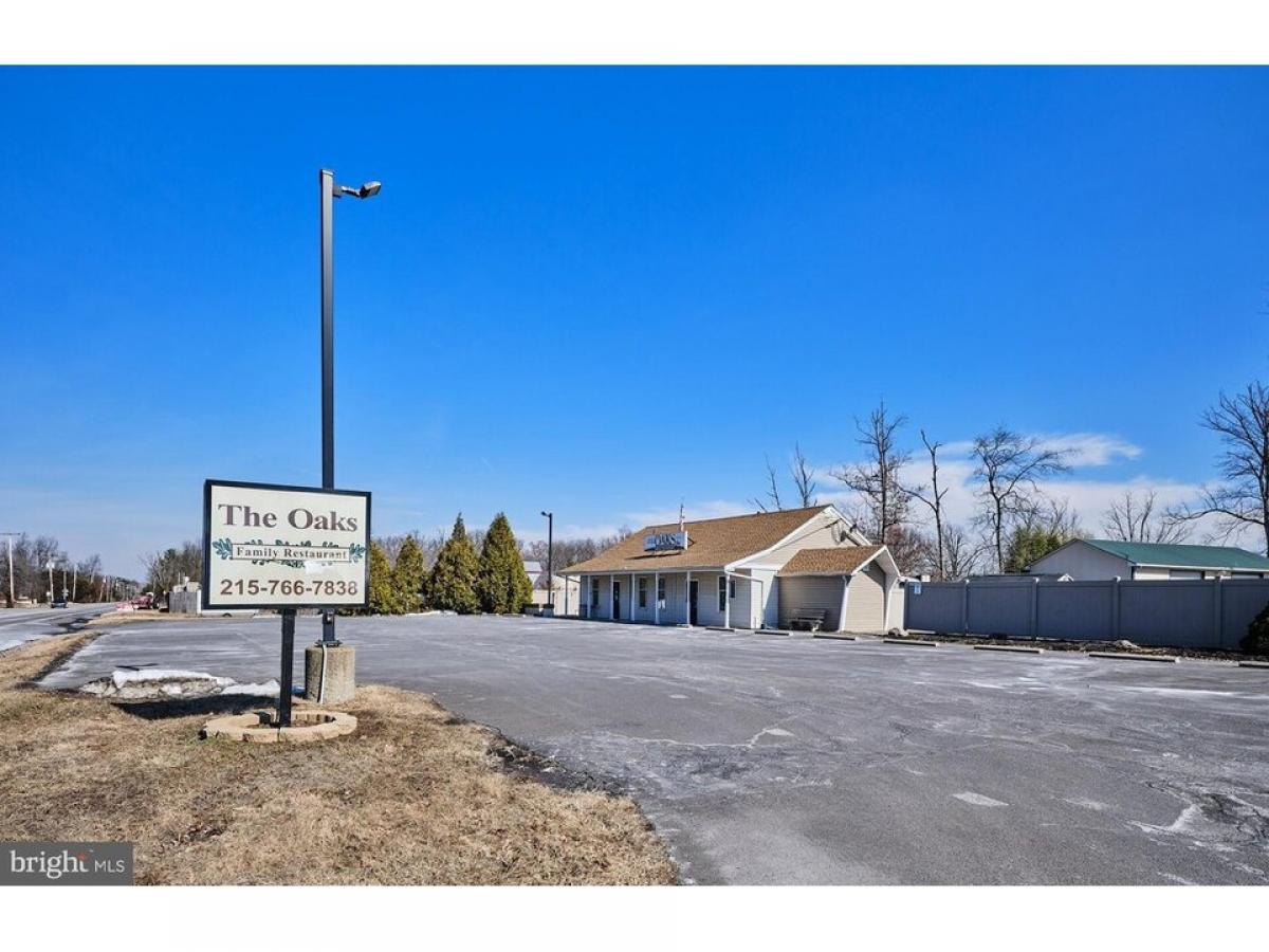 Picture of Home For Sale in Pipersville, Pennsylvania, United States
