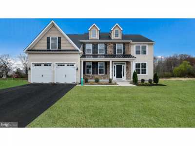 Home For Sale in Perkasie, Pennsylvania