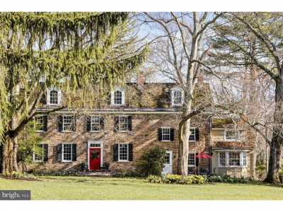 Home For Sale in Yardley, Pennsylvania