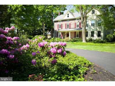 Home For Sale in Yardley, Pennsylvania