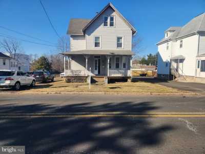 Home For Sale in Southampton, Pennsylvania