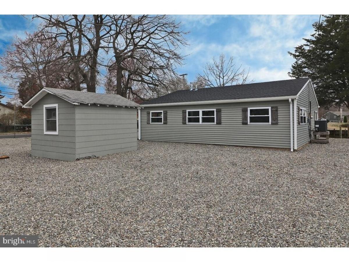 Picture of Home For Sale in Forked River, New Jersey, United States