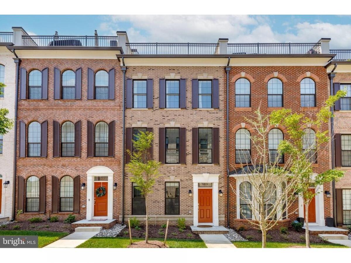 Picture of Home For Sale in Oxon Hill, Maryland, United States