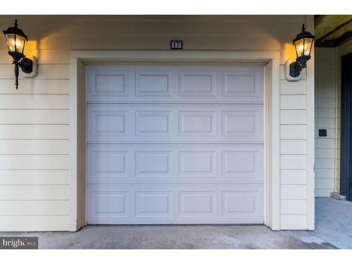 Picture of Home For Sale in Rockville, Maryland, United States