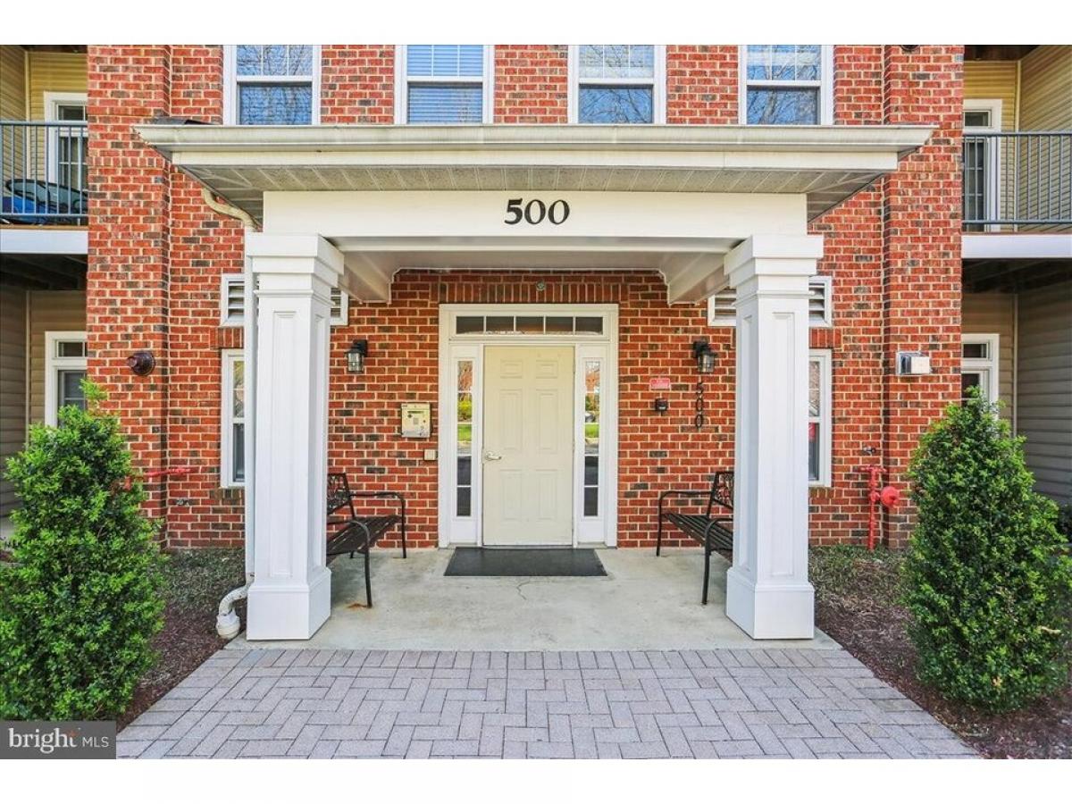 Picture of Home For Sale in Rockville, Maryland, United States