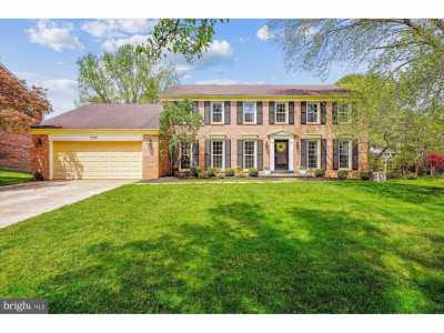 Home For Sale in Potomac, Maryland