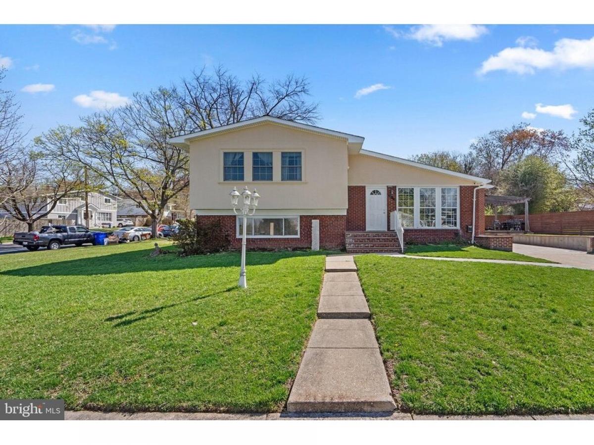 Picture of Home For Sale in Silver Spring, Maryland, United States