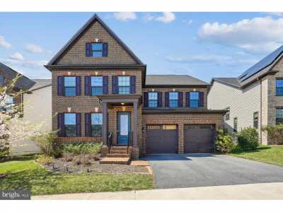 Home For Sale in Clarksburg, Maryland