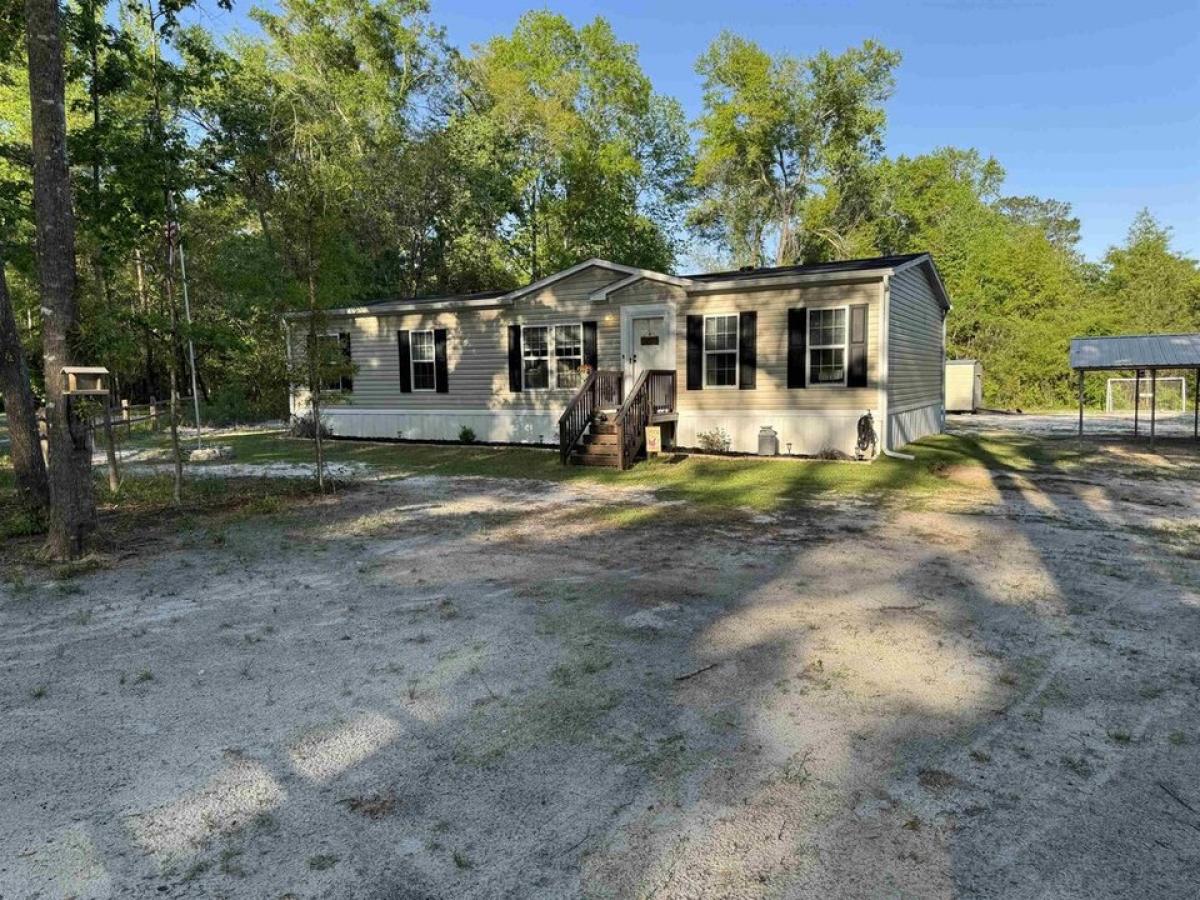Picture of Home For Sale in Crawfordville, Florida, United States