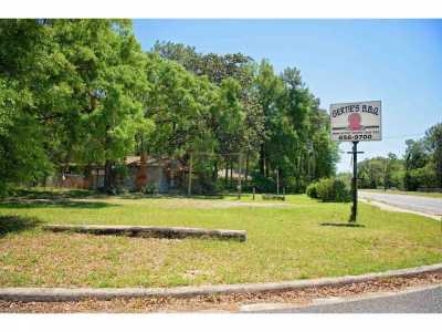 Home For Sale in Tallahassee, Florida
