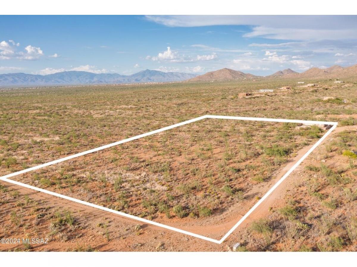 Picture of Residential Land For Sale in Vail, Arizona, United States