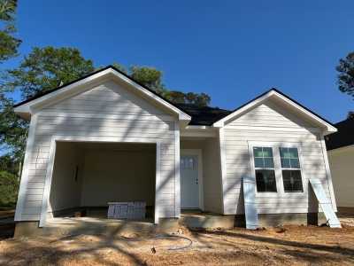 Home For Sale in Thomasville, Georgia