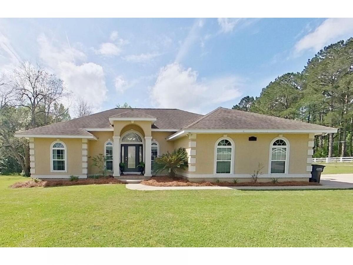 Picture of Home For Sale in Cairo, Georgia, United States