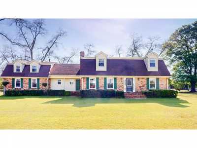 Home For Sale in Cairo, Georgia