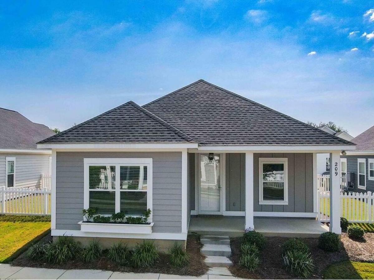 Picture of Home For Sale in Thomasville, Georgia, United States