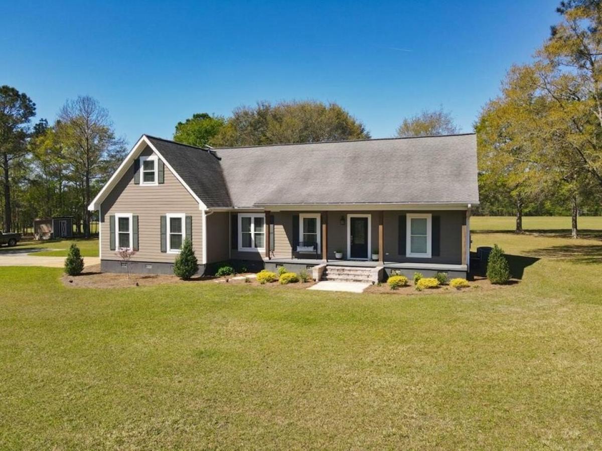 Picture of Home For Sale in Thomasville, Georgia, United States