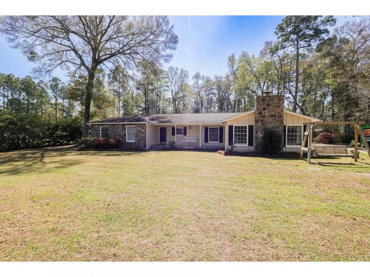 Picture of Home For Sale in Thomasville, Georgia, United States