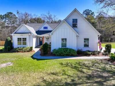 Home For Sale in Thomasville, Georgia