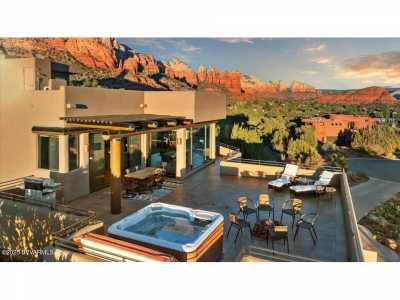 Home For Sale in Sedona, Arizona