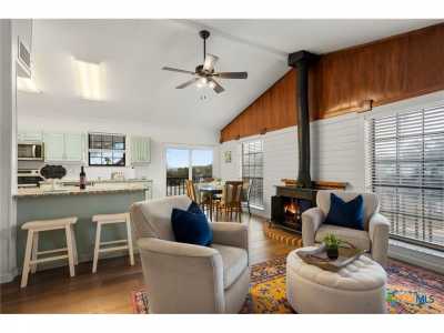 Home For Sale in Canyon Lake, Texas