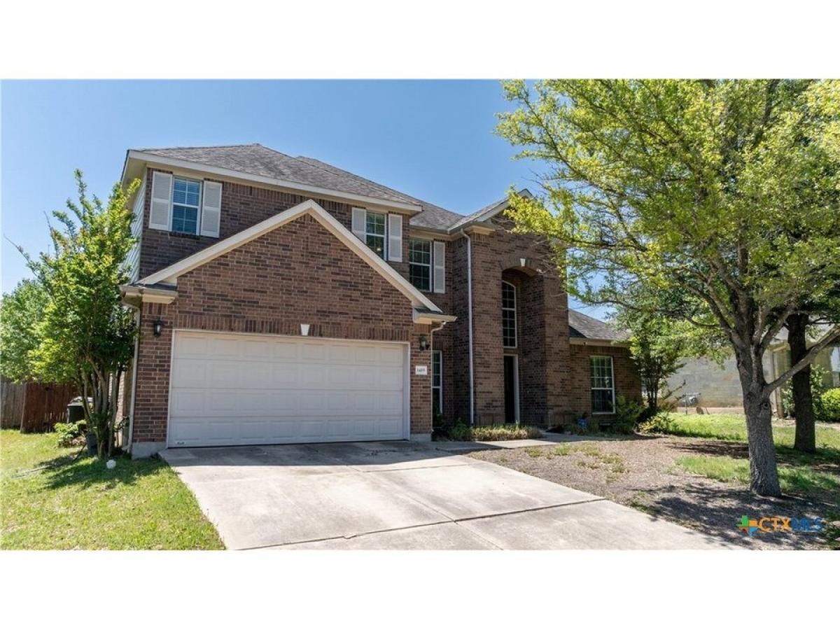 Picture of Home For Sale in Kyle, Texas, United States