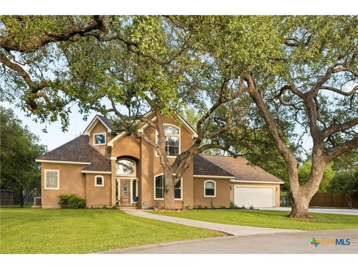 Picture of Home For Sale in San Marcos, Texas, United States