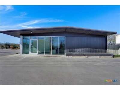 Home For Sale in Seguin, Texas