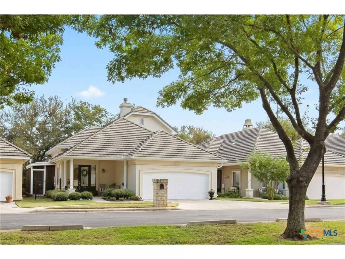 Picture of Home For Sale in San Marcos, Texas, United States
