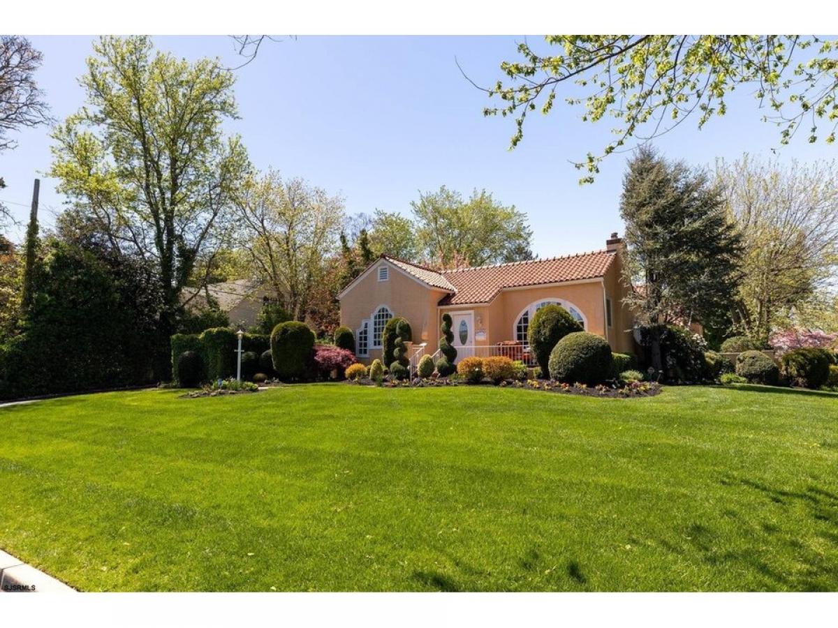 Picture of Home For Sale in Linwood, New Jersey, United States