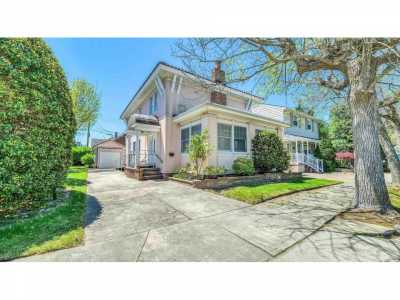 Home For Sale in Margate, New Jersey