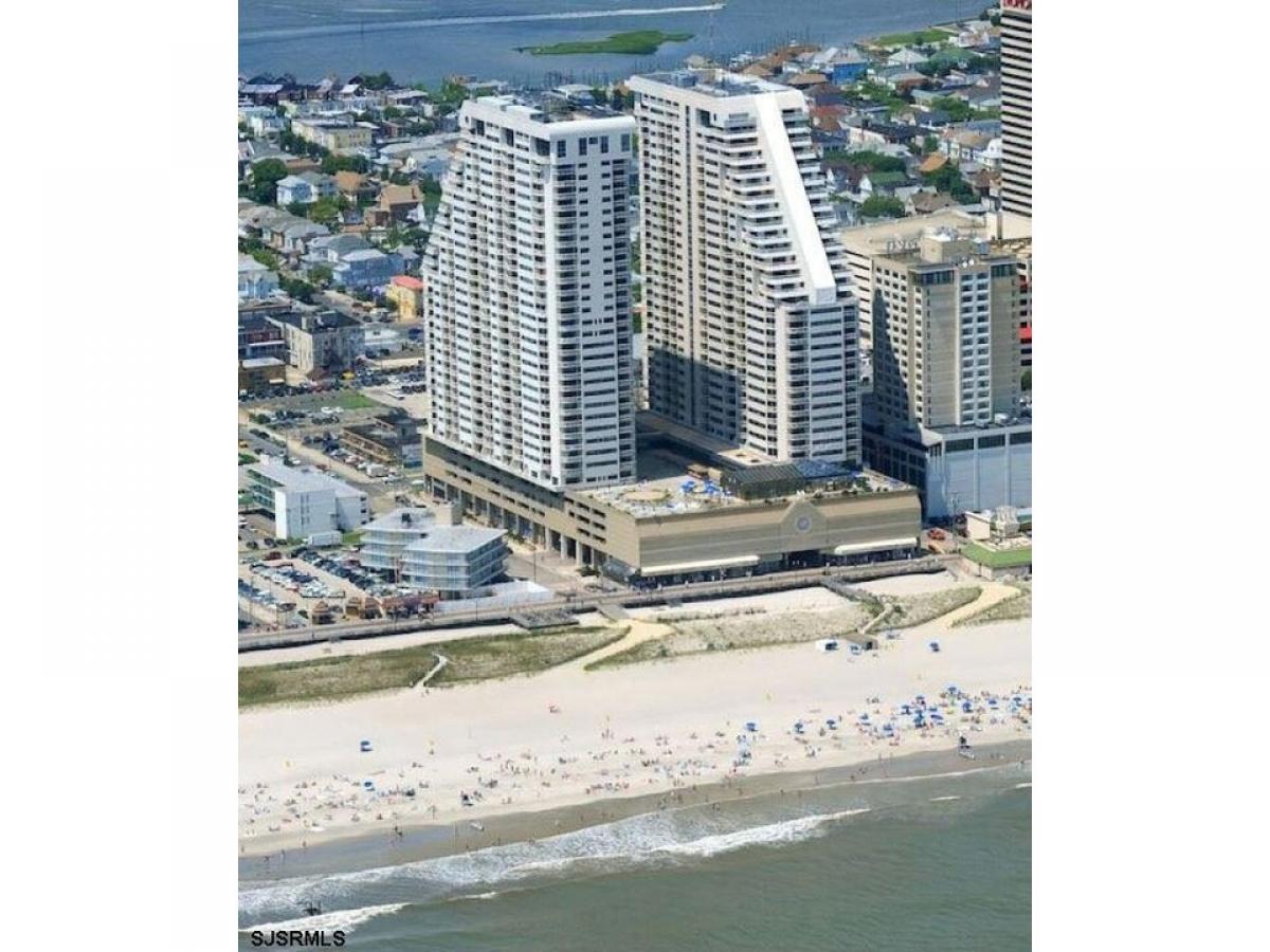 Picture of Home For Sale in Atlantic City, New Jersey, United States